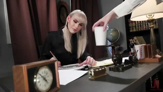 Caged Heat Maya Kendrick Turns the Tables on Her Boss Lianna Lawson
