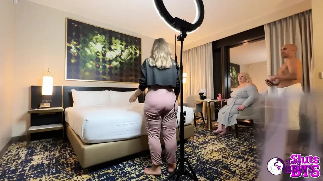 SluttyBBWs - BTS Suzanne Shares Her Man With BBW Curvy Mary