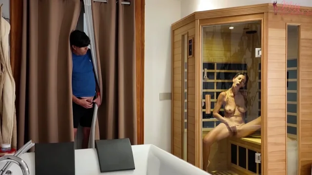 AUNT UNMASKS THE PERVERSE PLAN OF THE YOUNG MAN AND HIS FRIEND TO SEE ME NAKED