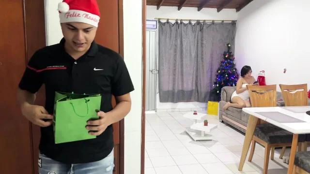 I Give Her a Rich and Hard Fuck to My Horny Stepsister's Horn She Ends up
