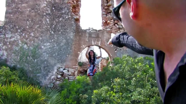 Spanish brunette ass fucked among the ruines of an abandoned house