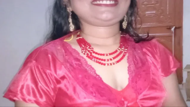 Fucking an Indian Desi Bhabhi at her home is a different experience Part01