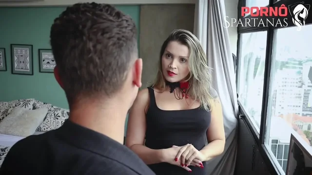Blonde fucks hot until she gets fresh milk to sell