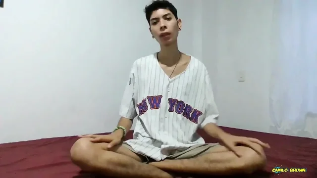 Jerking My Bick Twink Cock While Sucking a Black Dildo Until I Cum