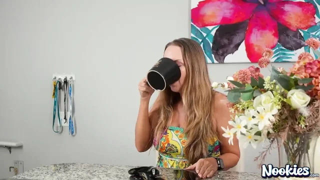 Cheating Hubby's Secret Teen Therapist Blowjob Risk