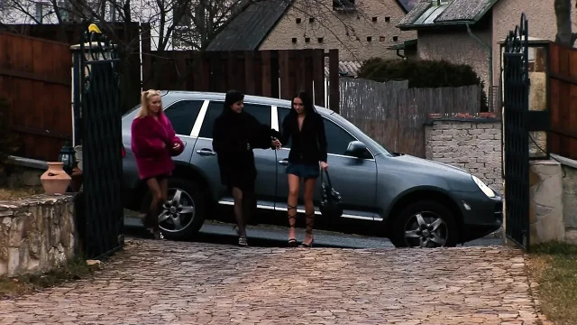 Two slut mom lesbo fuck