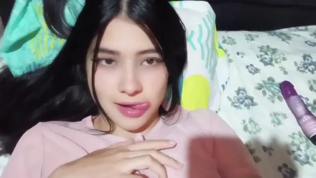 Sex with a Horny Girl After Returning Home