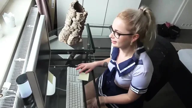 Teacher fucks me and cum in my tight Pussy