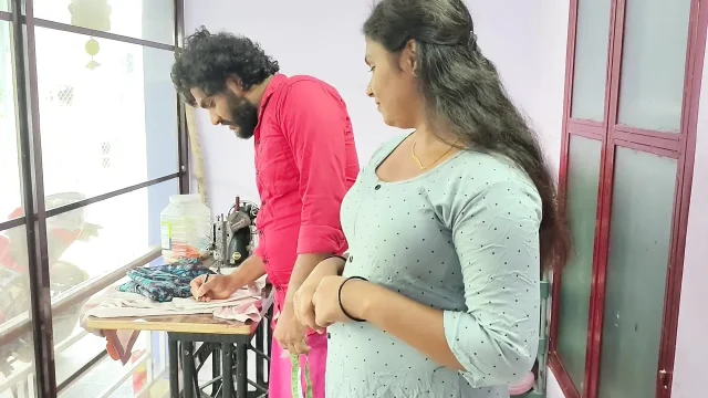 Kerala malayali girl sex with tailor Hot mallu girl doing sex with tailor Indian