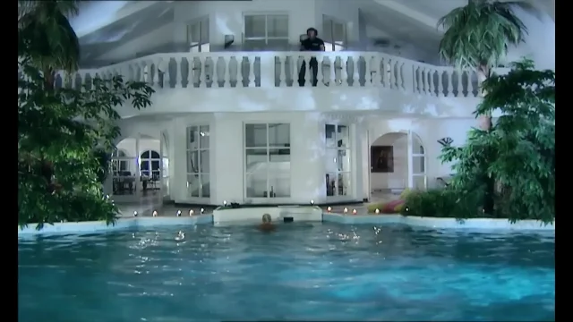 How nice to break your ass in the pool
