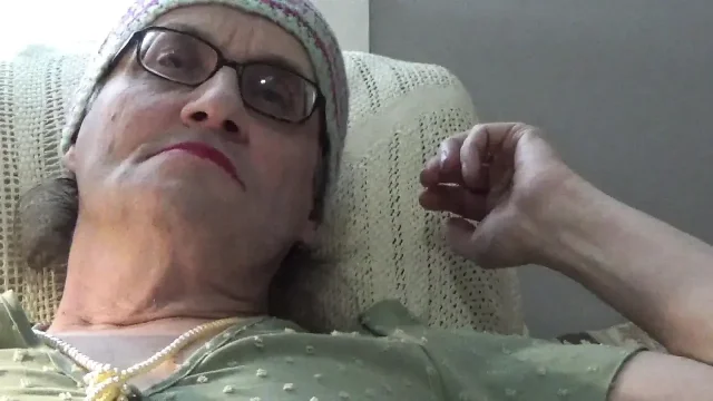 Housewife Sveta Lusin 2025ab