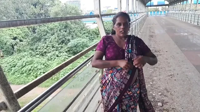 Jungle mai Delhi vali Bhabhi Desi School Girls Friends Threesome Xxxx video