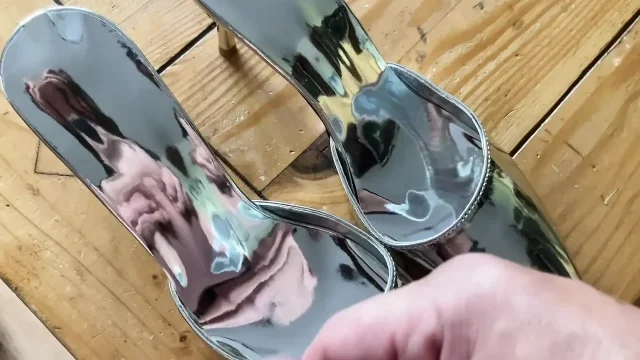 3 cumshots on silver mules