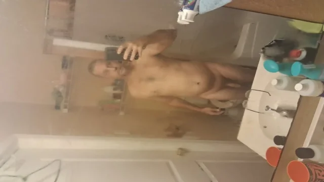 DubeSnackes Shower Time Rubbing soap bubbles all over my body then making sure my cock is clean by rubbing one out