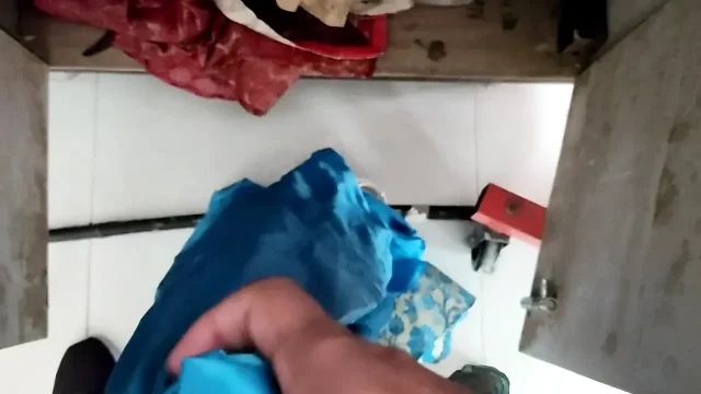Satin silk handjob porn - Satin blue lehnga rub on dick head 145
