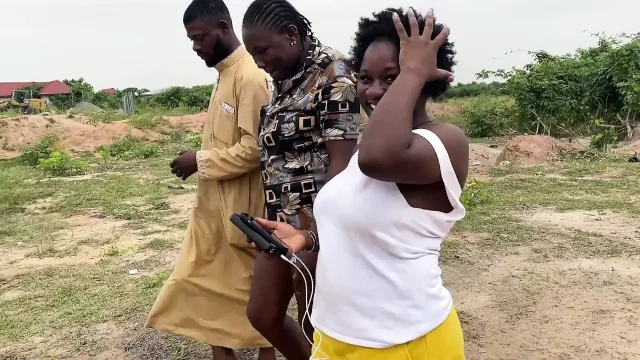 We Outside Itxqueen Silver Anla and Africa