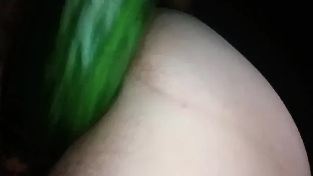 I wake up horny at night and I start fucking my pussy with cucumber Close up