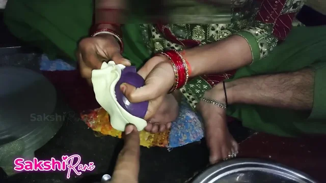 My Bhabi Fucked in kitchen on Holi Festival make Guziya clear Hindi Talk sex