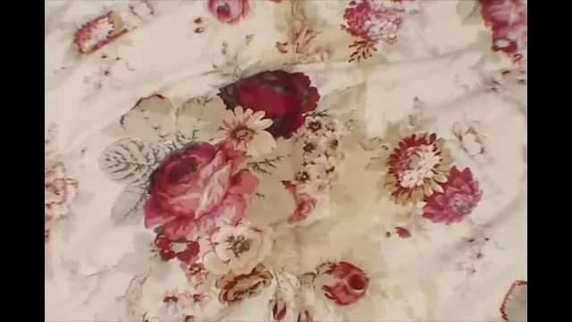 MILF Slut Wants Anal and Squirt