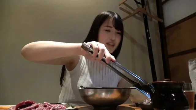 Shiori The Receptionist Of A Famous Company A Slutty Bitch Who Eats All The Guys
