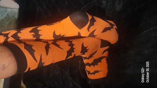 Goode Girl masturbates with a vibrator in Halloween knee high socks and lace panties