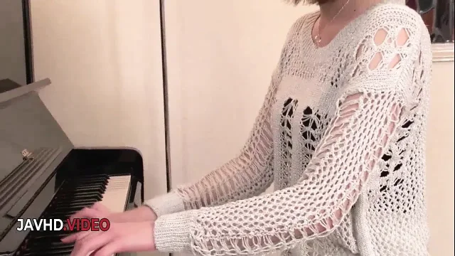 Sultry Asian Temptress Narumi Ayase Sucking Cock Passionately