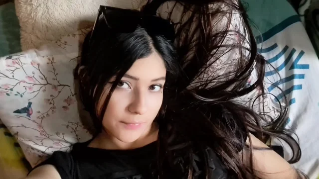 OMG LOOK AT THE PROFESSOR'S STEPDAUGHTER YOU DARE TO SEE IT