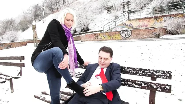 Andrea Dipre the snow sexual man