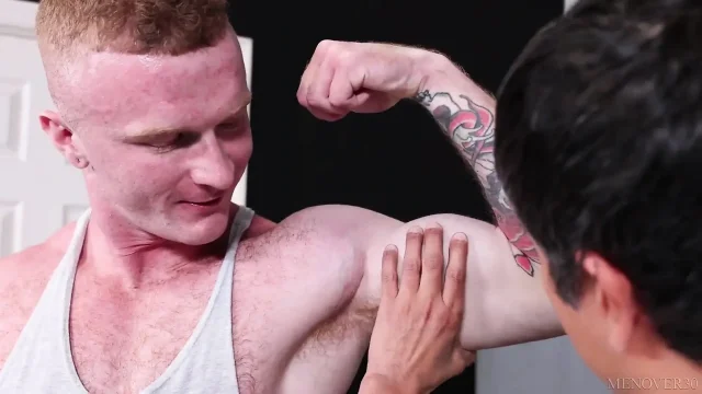 Menover30 Making Gains & Horned up