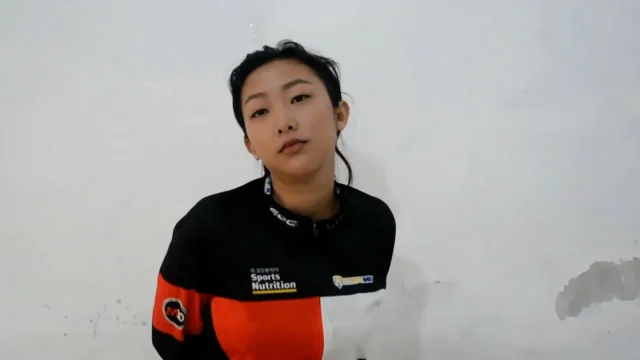 Sport girl solo masturbate