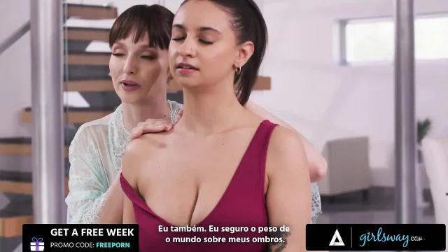 GIRLSWAY - Sexy Lexi Luna & Hailey Rose Massage Each Other's Huge Breasts -
