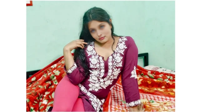 Cute Girl Sex with BFF indian Desi Xxxx Beautiful indian girl tight pussy fuck unmarried sex