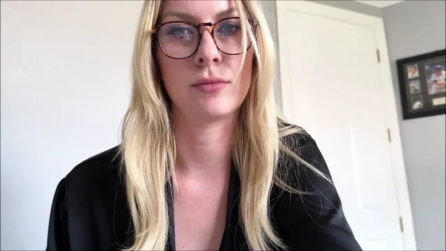 Girlfriend's Mom Teaches Sex - Mom Comes First - Alex Adams