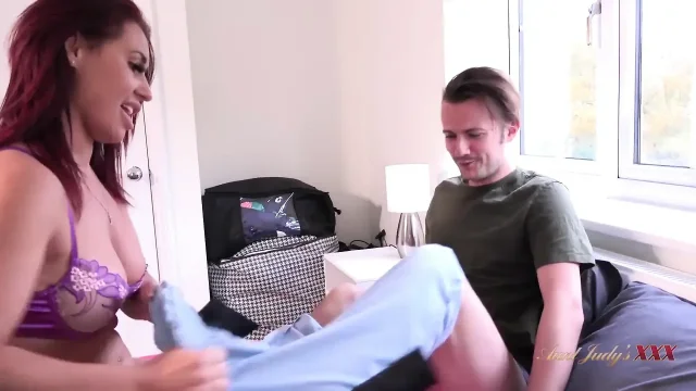 AuntJudysXXX - Hot MILF Landlady Jess West Fucks Her Lazy Tenant
