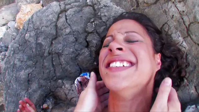 She accepts to be groped and banged on beach
