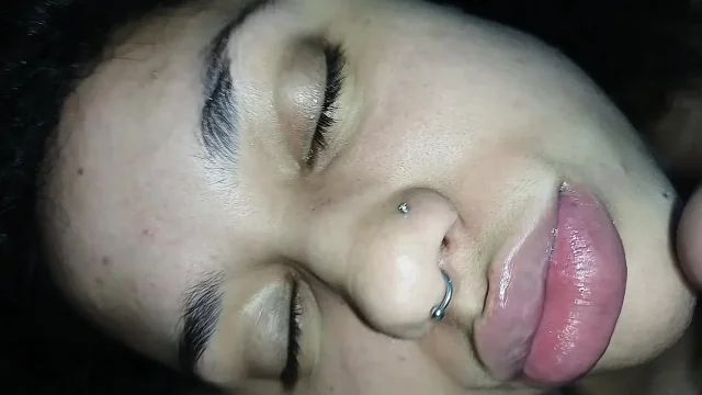 BIG LOAD OF CUM ON NAUGHTY BITCH FACE SHE LOVES IT