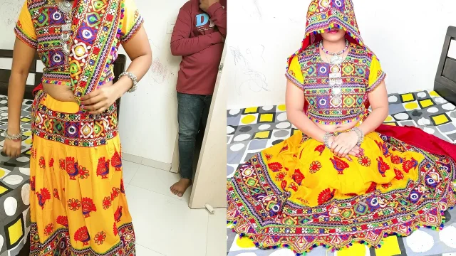 Komal was coming home after playing Garbha followed by a fan entering the house