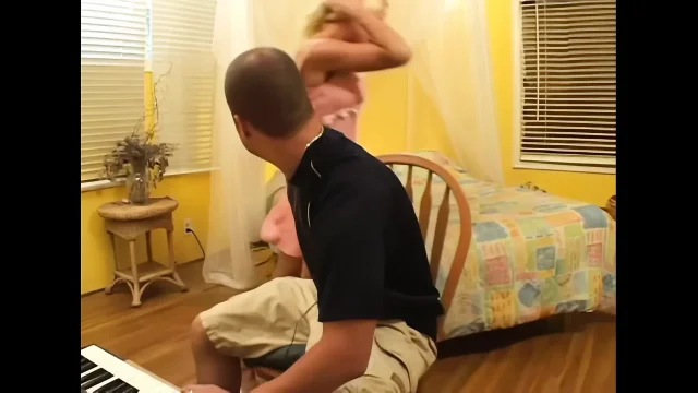 I Want to Play Your Cock Too