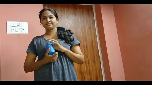 Special Massage and Handjob by My Cute Stepsister