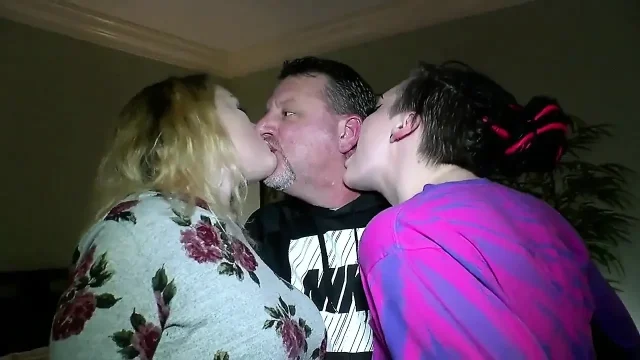 Bedtime threesome