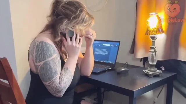 Stepmom Saw Your Dick Pics