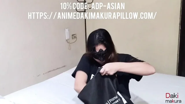 Asianwetpussy30 - I didn't expect the gift my stepdad gave meAnime Dakimakura Pillow