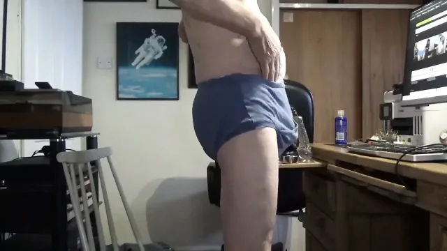 Private Show - Stripsuck Dildoes and Cum Shot