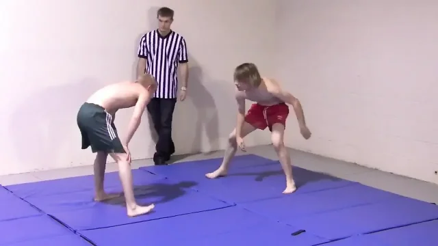 Strip Wrestling - Chapter 5