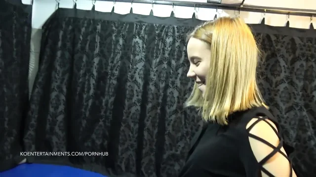 Poppy Pleasure vs The Mexican – job interview
