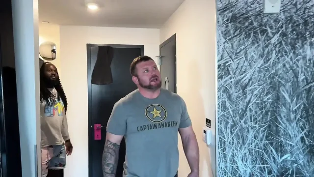 Sneaky MILF Gets Caught