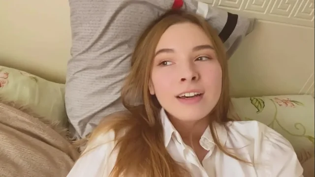 Beautiful Girl's Pussy Throbs and Cums