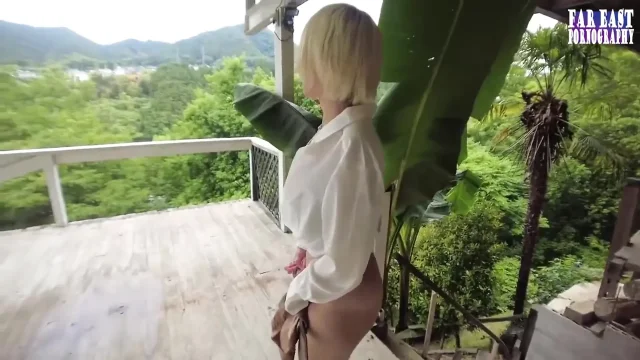 Splashy Play with a Blonde Beauty Drenching Herself in a Wicked Wet Frenzy Ep-2