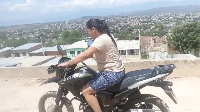 Cumming on Ten Latina's Big Ass