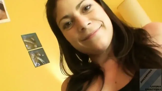 Hot Latina Brunette Mia Amateur Sex and Facial